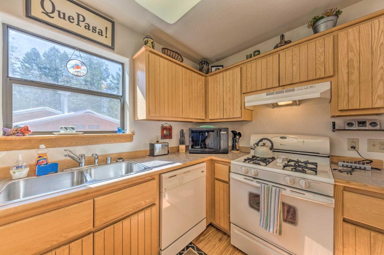 Charming Coppertop Cloudcroft Cabin 3 Mi To Ski المظهر الخارجي الصورة